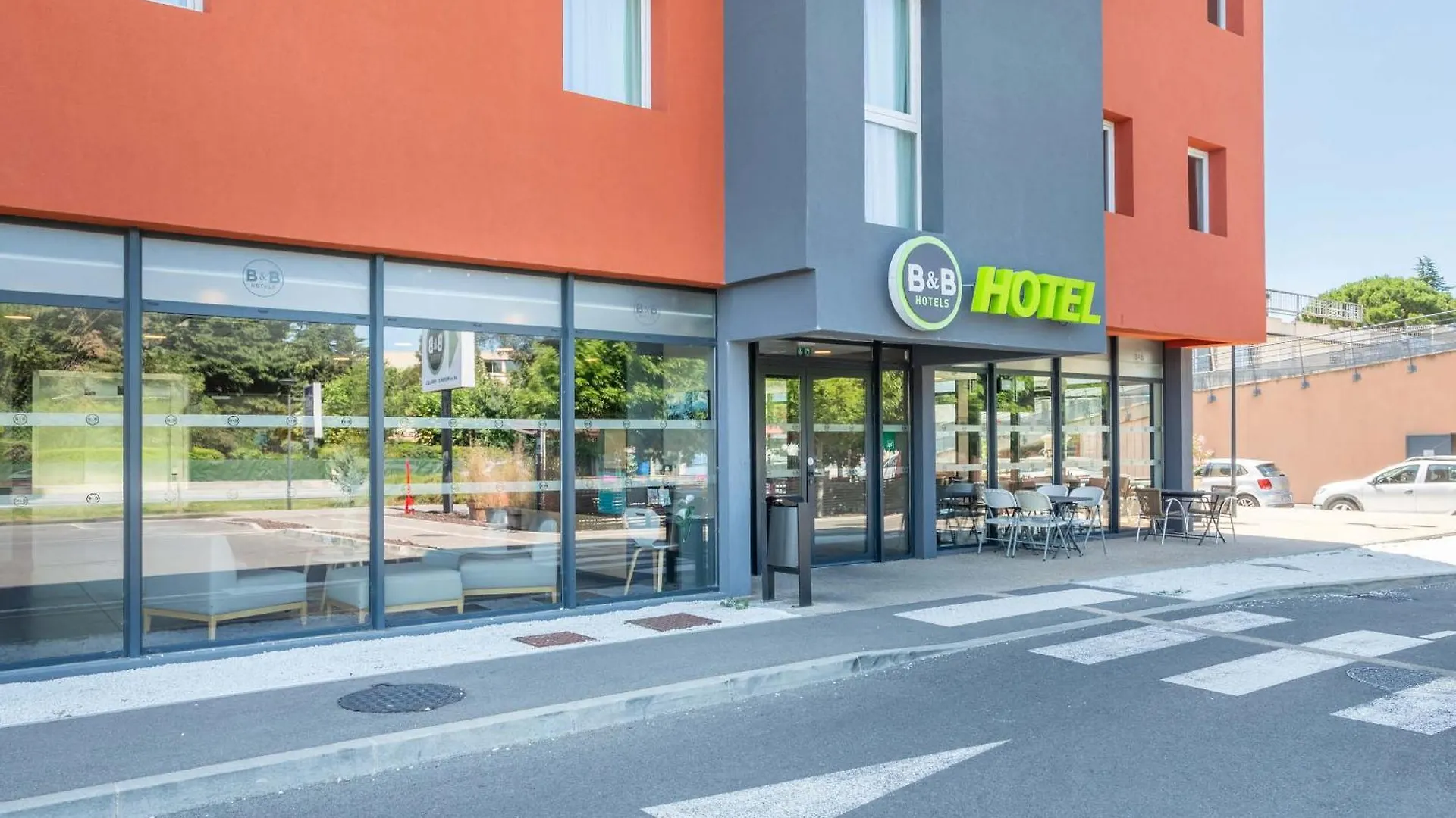 B&B HOTEL Aix en Provence Venelles 2*,  France