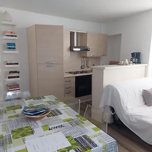 Renoncule Appartement