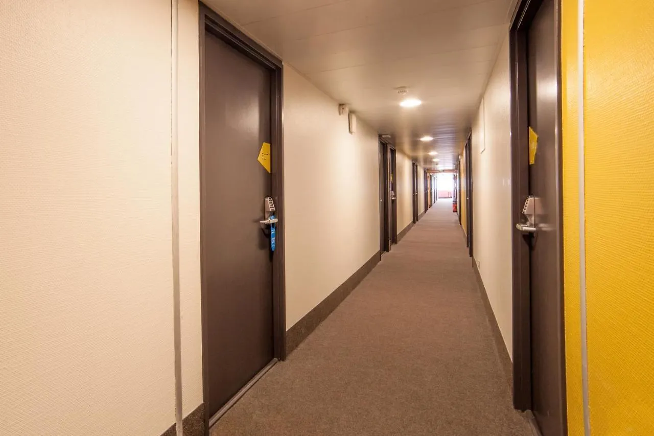 B&B Hotel Aix En Provence Venelles 2*,